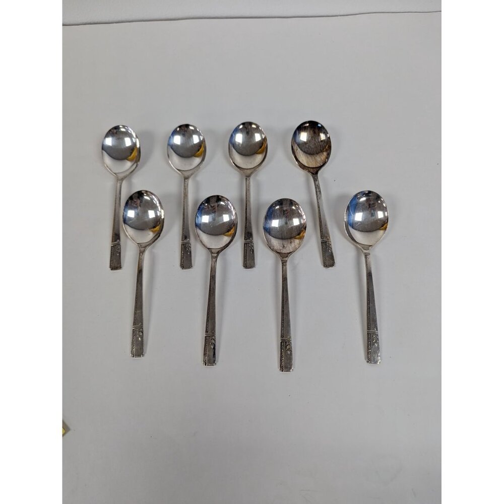 Oneida GRENOBLE Prestige Silverplate Flatware Silverware Set 8 Soup Spoons